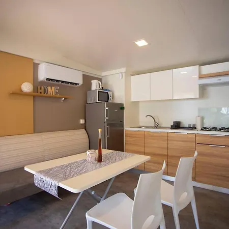 Adria Village Basko Polje キャンプ場